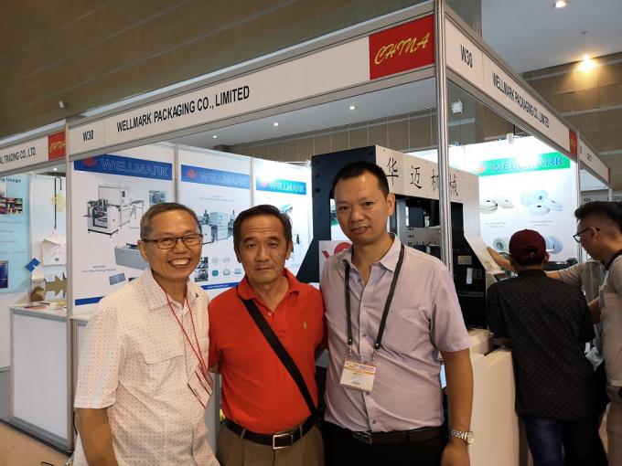 Manual Feeding Gluing Machine with Convoyer Belt / Gluing Machine 0