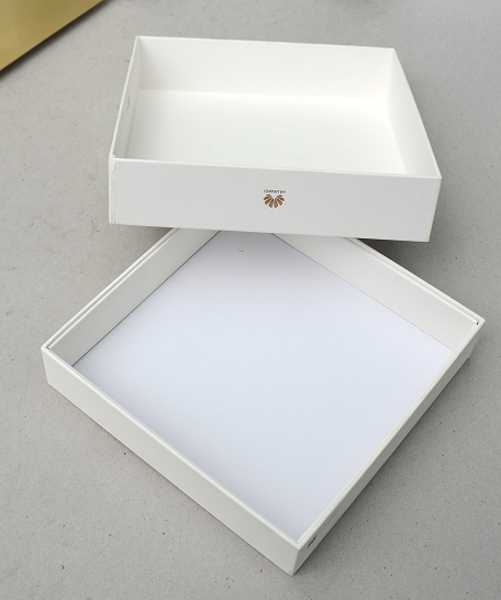 High Viscosity Adhesive Quickly Dry Hot Melt Jelly Glue For Leather Boxes/Rigid Boxes 2