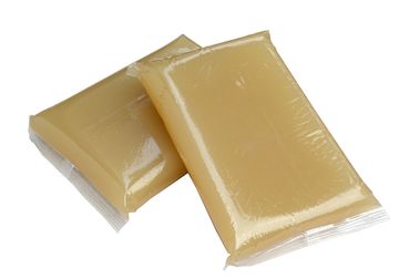 Hot SGS Animal Jelly Glue / Adhesive Hot Glue For Gluing Machine